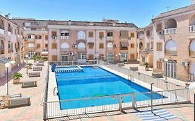 Espanhouse Valencia Apartment With Pool View In Torrevieja